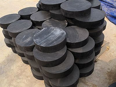 临沭县板式橡胶支座由若干层橡胶片与薄钢板经加压硫化